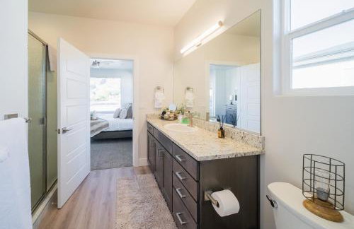 So Zion Painted Desert-4Bed, 3Bath, Hot Tub, Deck - Foto 33