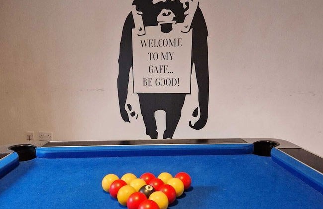 Dog Friendly - 4 Bed House - Sleeps 10 - Pool Table - Foto 18