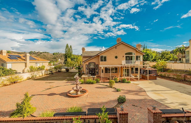 Newly Remodeled Suburban House - Foto 38