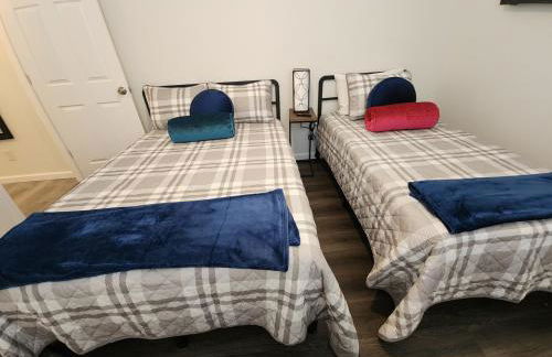 Neat Retreat-Comfortable & Cozy 2 BR,Close to all! - Foto 21