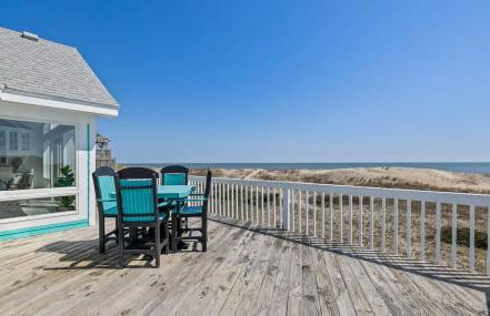 Blue Moon - LUX Oceanfront Pool Hot Tub Theater - Photo 10