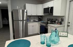 Dolphin Cove 1 block from the Beach - Foto 13