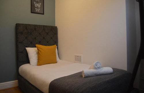 8 bed house 2 miles (7 Mins) from Newcastle centre - Foto 8