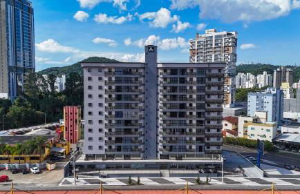 Com piscina próximo a Vila Germânica RN4960 - Foto 19