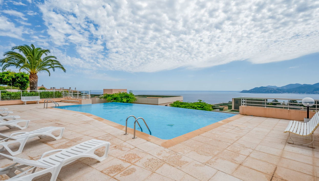 La Croix des Gardes - Foto 1, Pool Outdoor