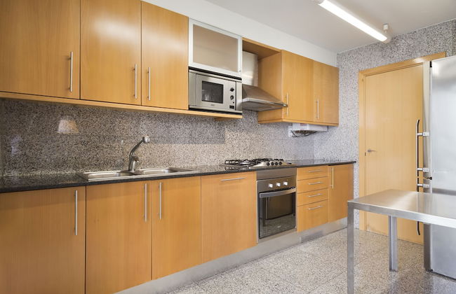 My Space Barcelona Executive Apartments Center - Photo 37