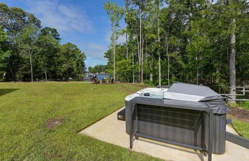 Lake Pickleball and Hot Tub - Foto 2