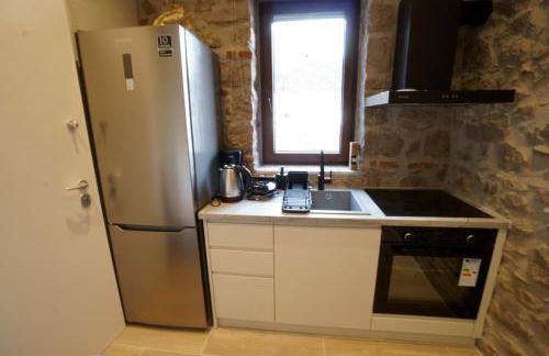 MONOPATI HOUSE - Photo 17