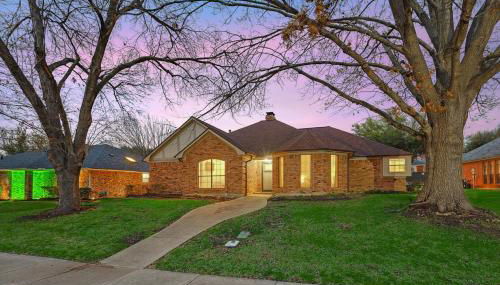 Beautiful 5BR 2BA DeSoto Holiday Home with Pool - Foto 4, Garden