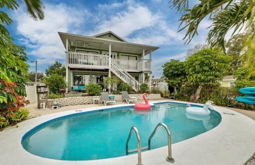 Exquisite Lakefront Pool House Awaits Pool 10 PPL - Foto 63