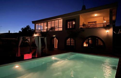 Private Villa with three separate apartments - Foto 36