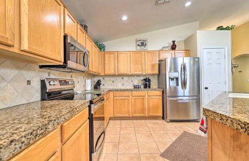 BBQ-Ready Oasis Near Golfing and Surprise Stadium! - Foto 6