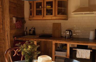 Nad Mikowym Potokiem - wydzielona część drewnianego domu z osobnym wejściem i ogrodem - Foto 46