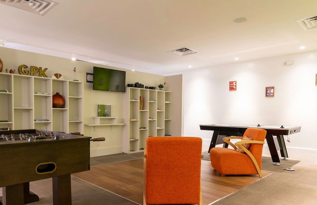 Entire Studio With Free Shuttle to Disney - Foto 48