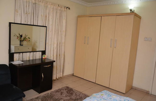 Flat A and B by Aishar Court - Foto 3