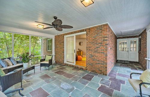 Chic Petersburg Home with Game Room - Dogs OK! - Foto 39