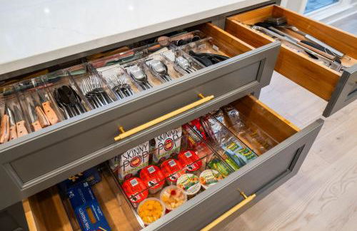 Tysons LUXE 6BR Modern and Spacious - Foto 21