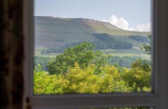 2 Bed in Hawes oc-ds052 - Photo 8