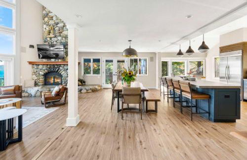 Luxury Tahoe Vacation Rental with HotTub & Lake Views - Foto 6