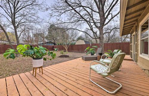 6 Mi to Dtwn Austin Home with Screened Porch and Yard - Foto 3