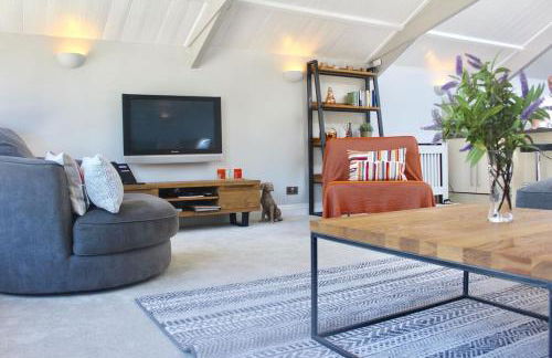 St Monica's - Foto 9