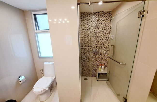 2D - 3 Bedroom Downtown Apartment With Shared Pool - Foto 20