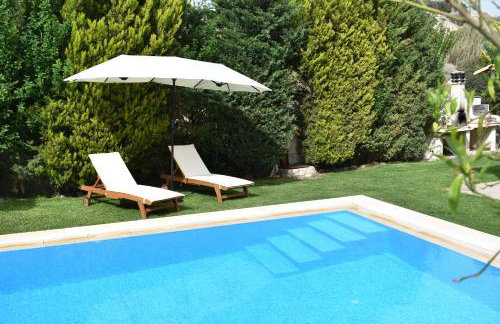 private villa near Arvi - Foto 12