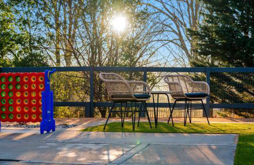 Sleeps 13 Saltwater Pool Fully Fenced in Yard - Photo 15