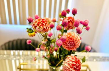 Luxury Pool View Spa Suite-Massage Chair-Steam Sauna-Welcome Champagne ! - Foto 42