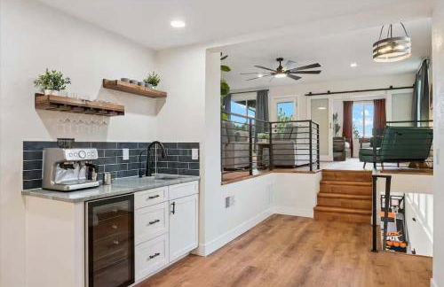 15 min to Boulder Rope Course Hot Tub & Views - Photo 18