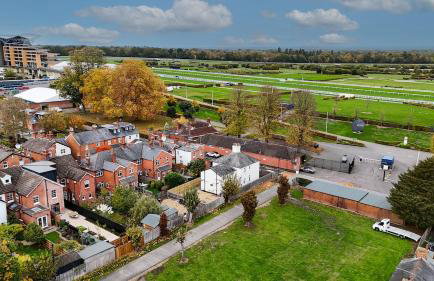 The Royal Paddock - Foto 10