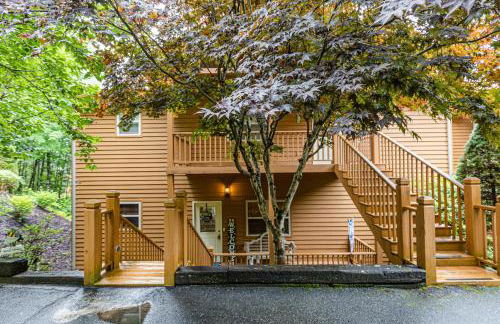 Condo with Stunning Mountain and 6th Green views near Harrahs Cherokee Bryson City - Foto 13