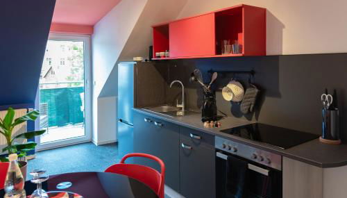 Pop Art Apartment - Balkon, Netflix, Nespresso, Zentral, Messe - Foto 5