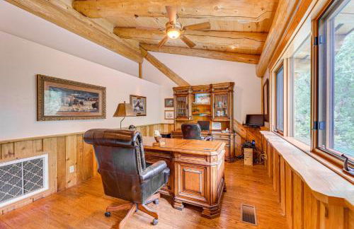 Scenic Payson Cabin! Fireplace and Wraparound Patio - Foto 21