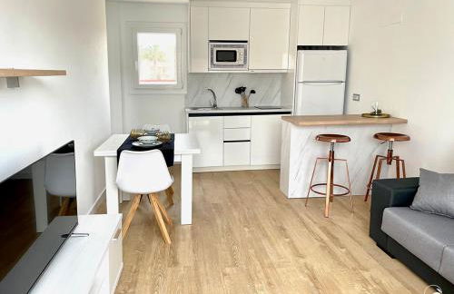 APART TURISTICOS MARINE REST LA MANGA MAR MENOR piscinas privadas - Foto 66