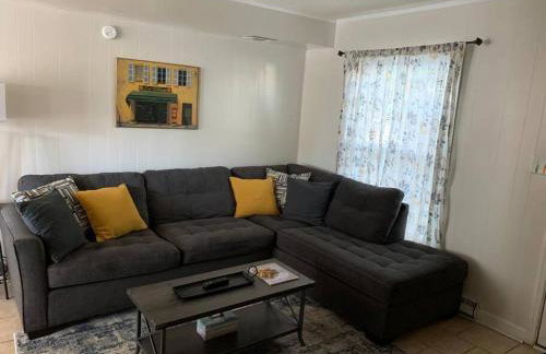 Suite 4, Sleep 5, Walk to Attractions in Uptown - Foto 10