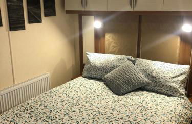 Two x 6 Berth static caravan on Lyons Robin Hood Rhyl North wales - Photo 42