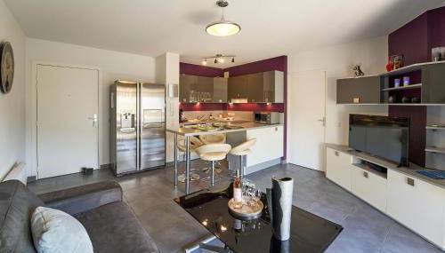 Les Vergers - Calme, Piscine, Parking & Terrasse - Foto 4, stove, pet friendly