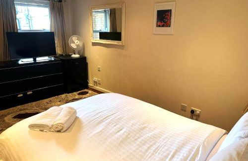 Spacious 2 BDR plus Large Living Dining Room with Workspace Executive Apartments at Prime Locations in Kensington and Chelsea - Foto 26