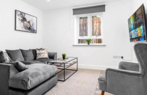 Modern Two Bedroom Apartment - Netflix - Balcony - Secure Parking 2MC - Foto 1