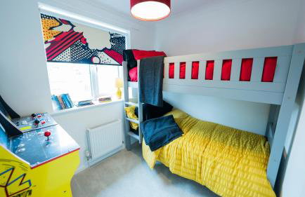 Stylish 4-Bed House in Arley - Photo 21