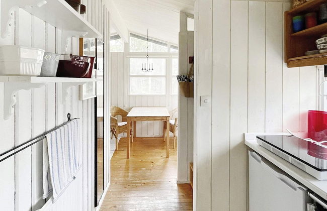 4 Person Holiday Home in Grisslehamn - Photo 8