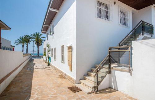 Beach House Cambrils Apartamento en Primera Línea de playa - Photo 28