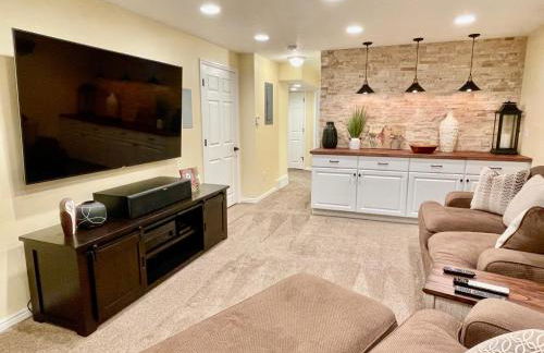 Gorgeous Executive Home - Foto 32