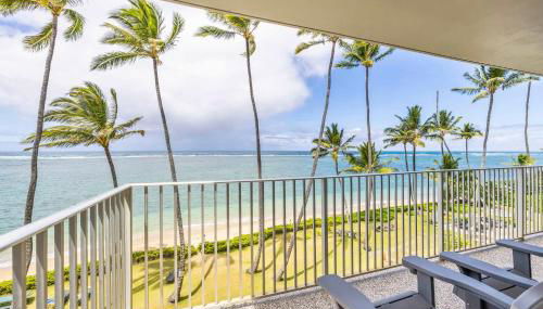 Amazing Beachfront Condo with AC - Photo 5