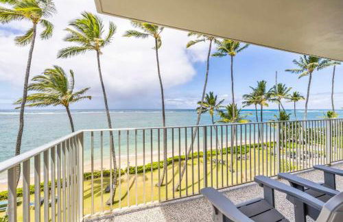 Amazing Beachfront Condo with AC - Photo 5