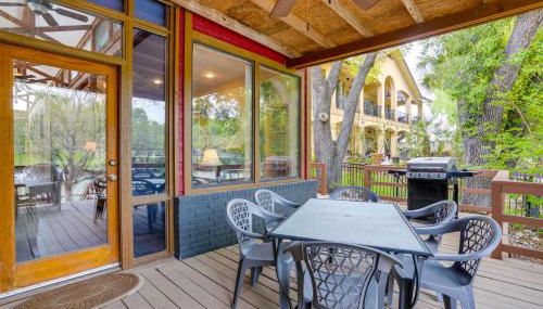 Deck and Gas Grill Riverfront McQueeney Duplex - Foto 2