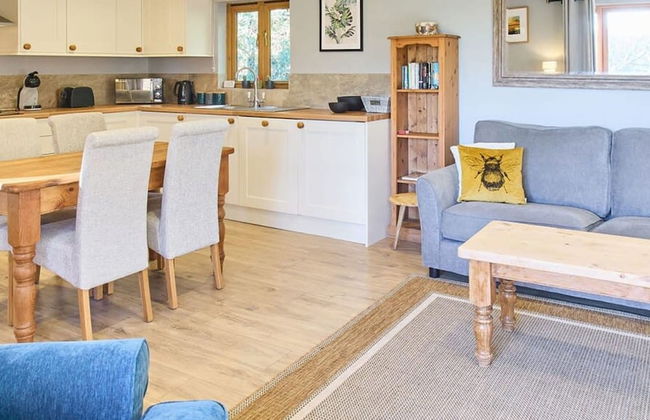 Host Stay Orchard Barn - Photo 1