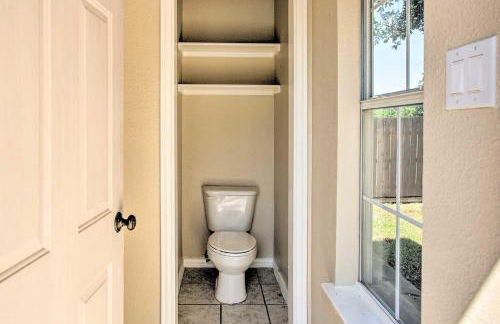 Pet-Friendly House with Pool about 3 Mi to Downtown - Photo 18