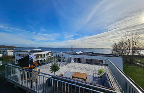 Sonnendeck Schwerin - Apartment mit Dachterrasse, Seeblick, Parkplatz, Fahrradschuppen, King-Size Bett - seenah relaxen - Foto 20